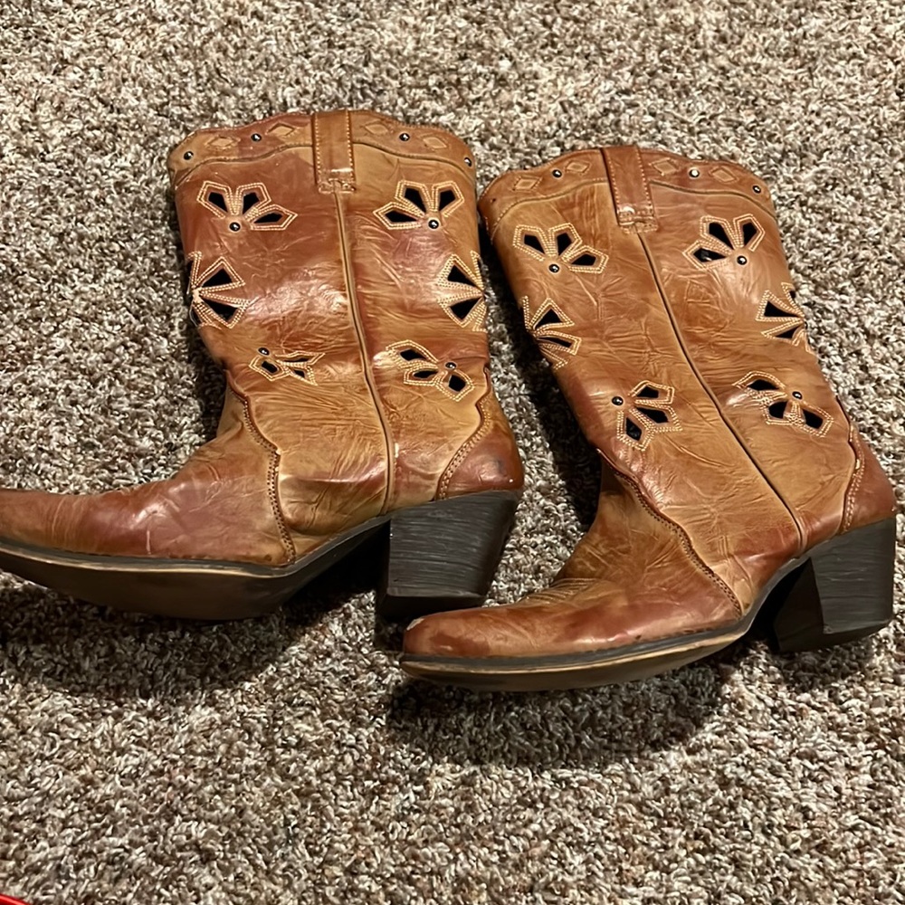 Dingo size 10 Woman’s boots